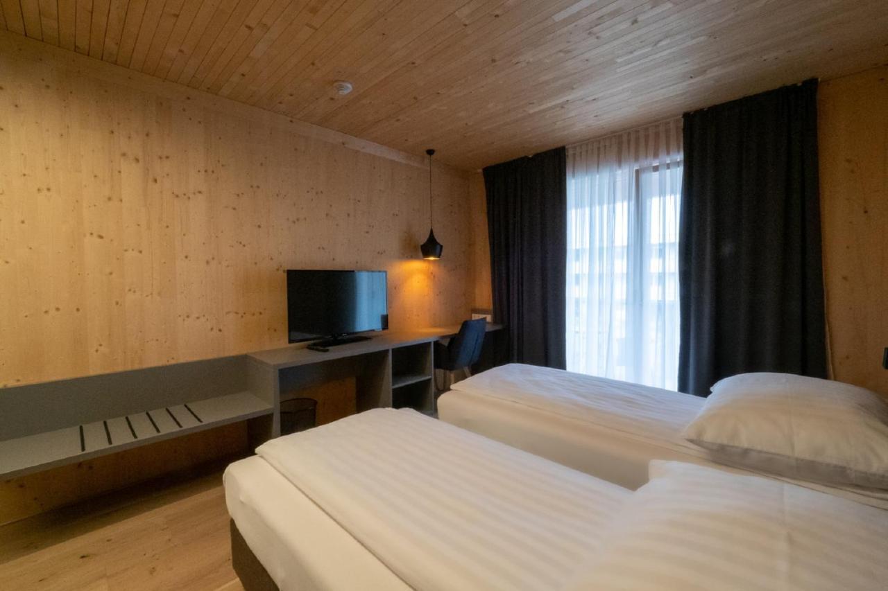 Gaestehaus & Hofladen Familie Oellerer Sitzenberg エクステリア 写真